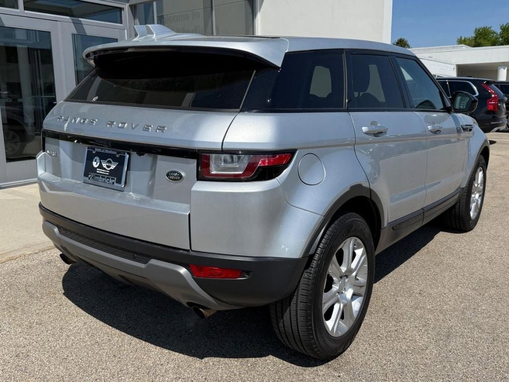Used 2017 Land Rover Range Rover Evoque SE Premium AWD/4WD image 3
