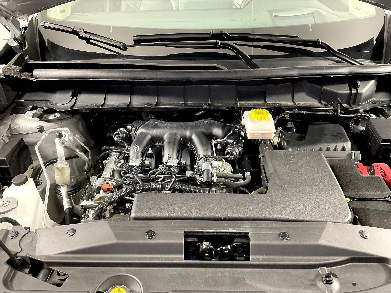 Used 2025 Nissan Pathfinder Platinum AWD/4WD image 31