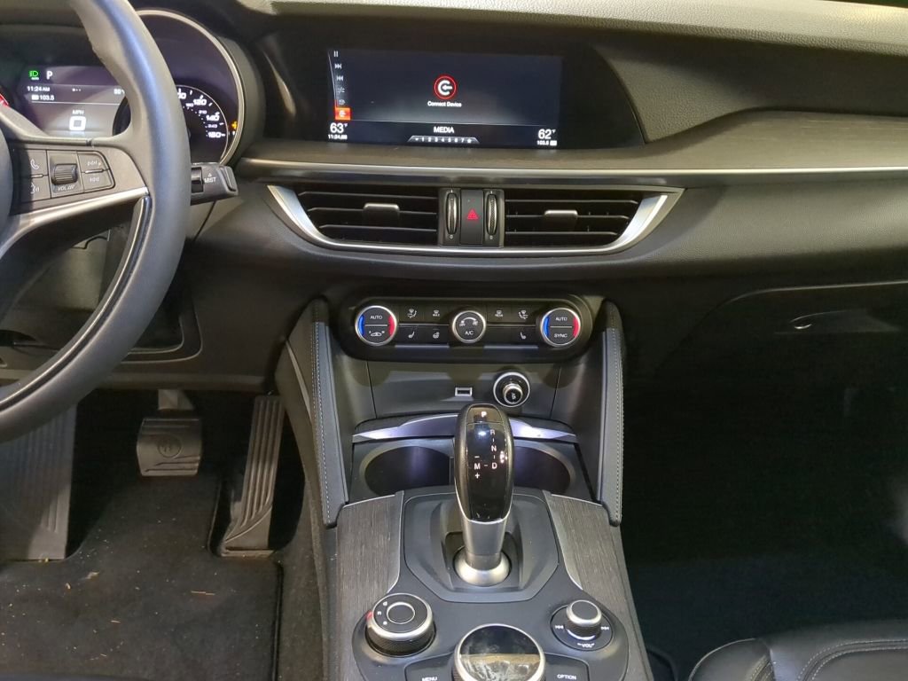 Used 2019 Alfa Romeo Stelvio Ti w/ Nero Edizione image 14