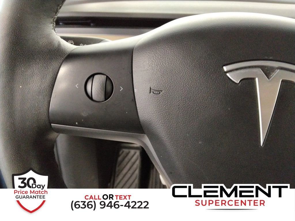 Used 2022 Tesla Model Y Performance image 11