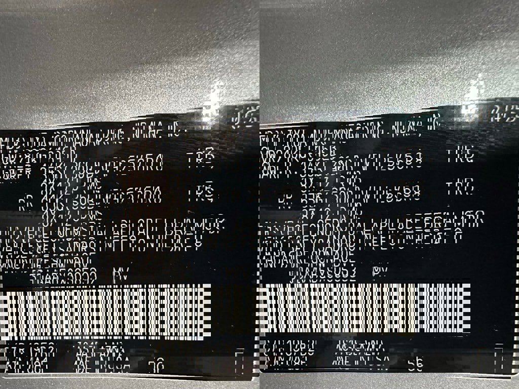 Used 2025 Toyota Grand Highlander AWD image 11