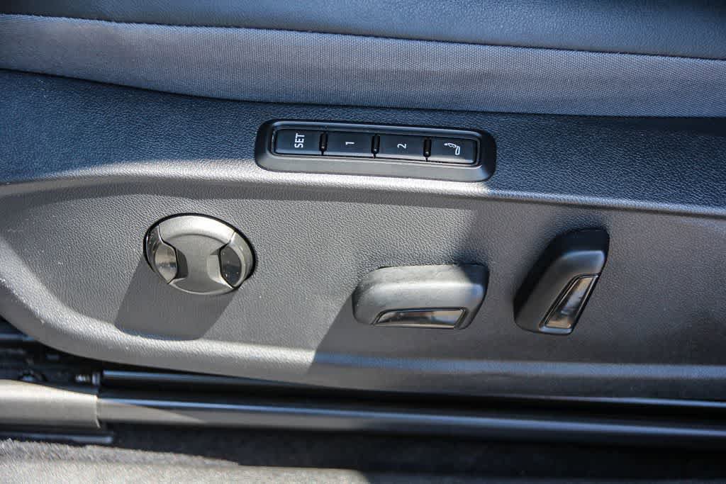 Used 2023 Volkswagen ID.4 Pro S RWD image 21