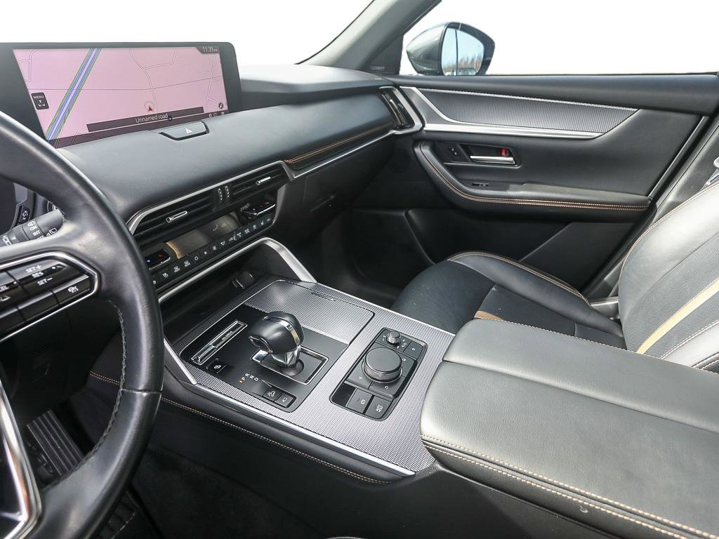 Used 2024 MAZDA CX-90 Plug-In Hybrid w/ Premium Plus image 20