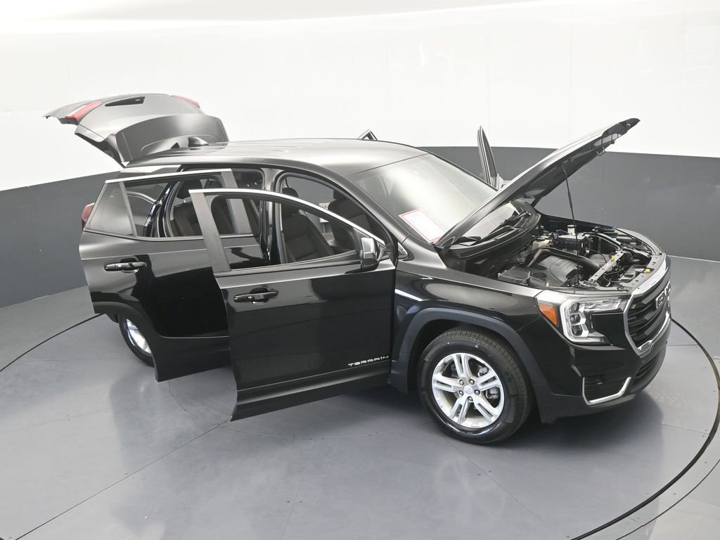 Used 2023 GMC Terrain SLE image 66