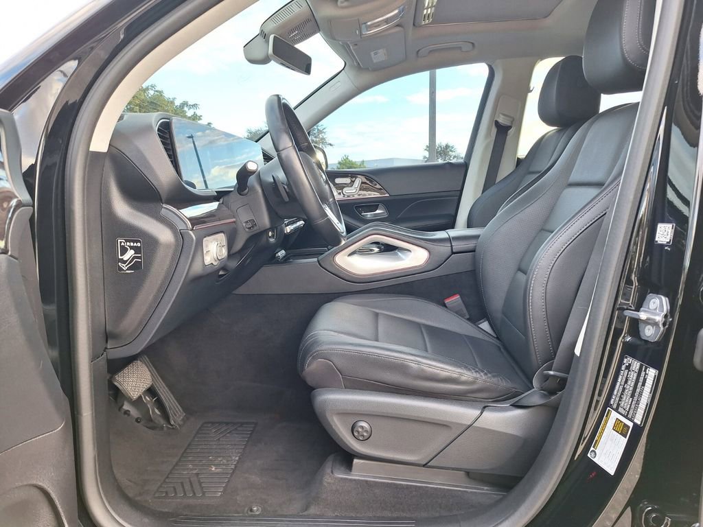 Used 2020 Mercedes-Benz GLE 450 4MATIC w/ Premium Package image 9