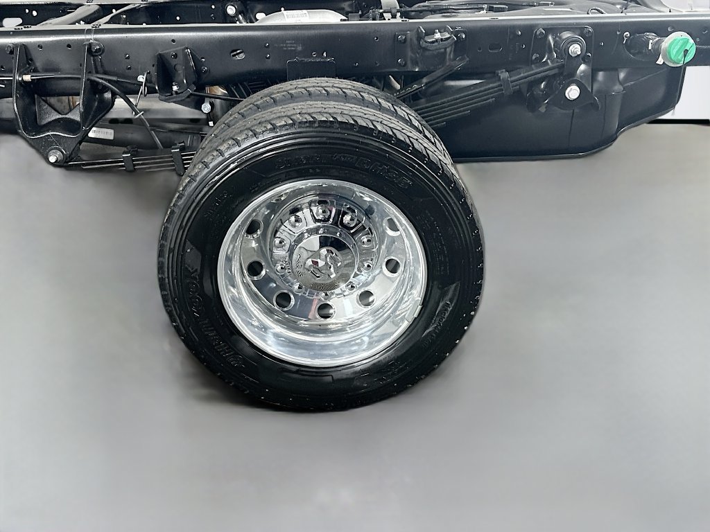 New 2026 RAM 4500 Tradesman w/ Chrome Appearance Group AWD/4WD image 16