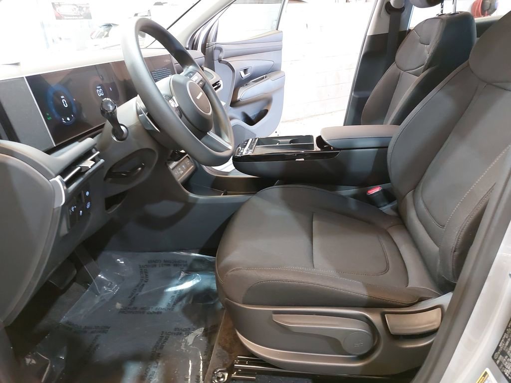New 2026 Hyundai Tucson Blue SE image 15