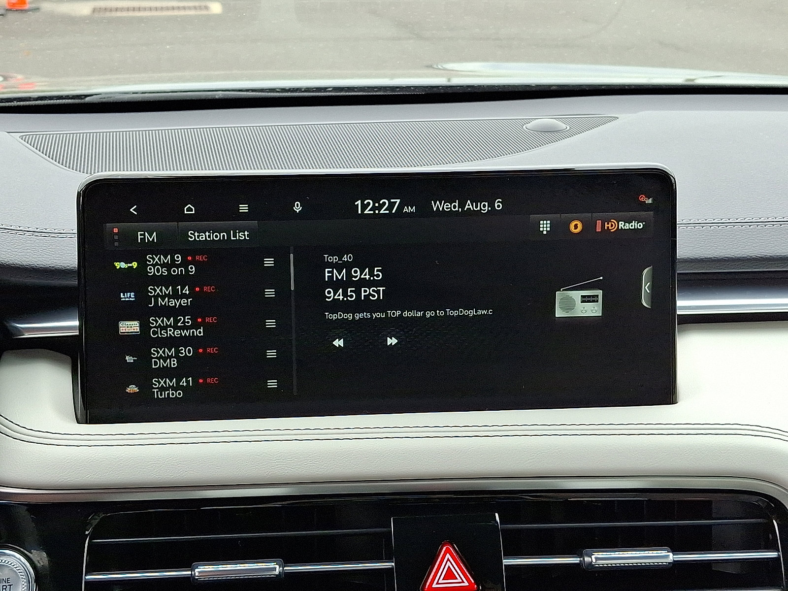 Used 2025 Genesis G70 2.5T image 17