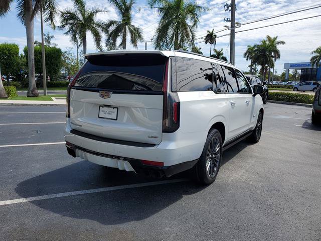 Certified 2023 Cadillac Escalade ESV V AWD/4WD image 23