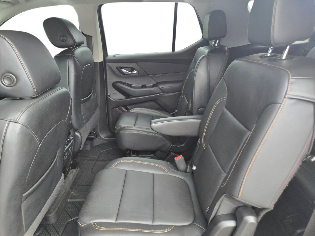 Used 2019 Chevrolet Traverse RS w/ LPO, 'HIT The Road' Package AWD/4WD image 19
