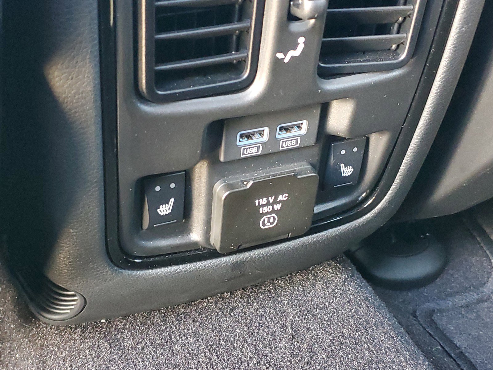 Used 2022 Dodge Durango GT image 16