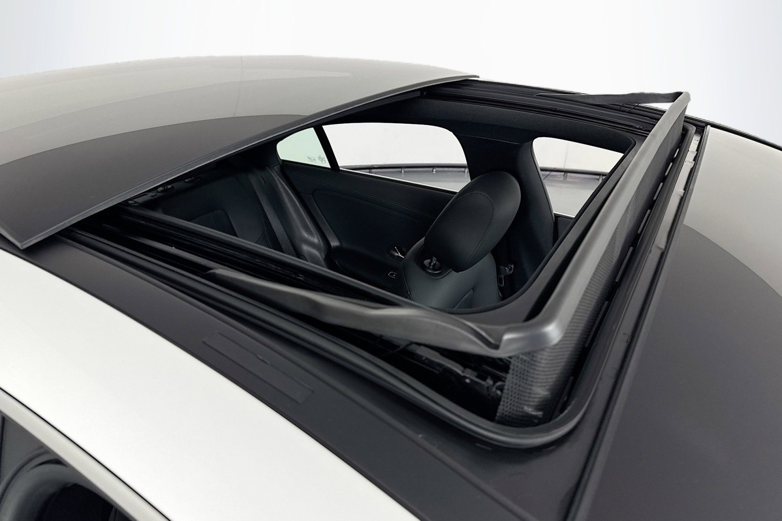Certified 2026 Mercedes-Benz CLA 250 4MATIC image 23