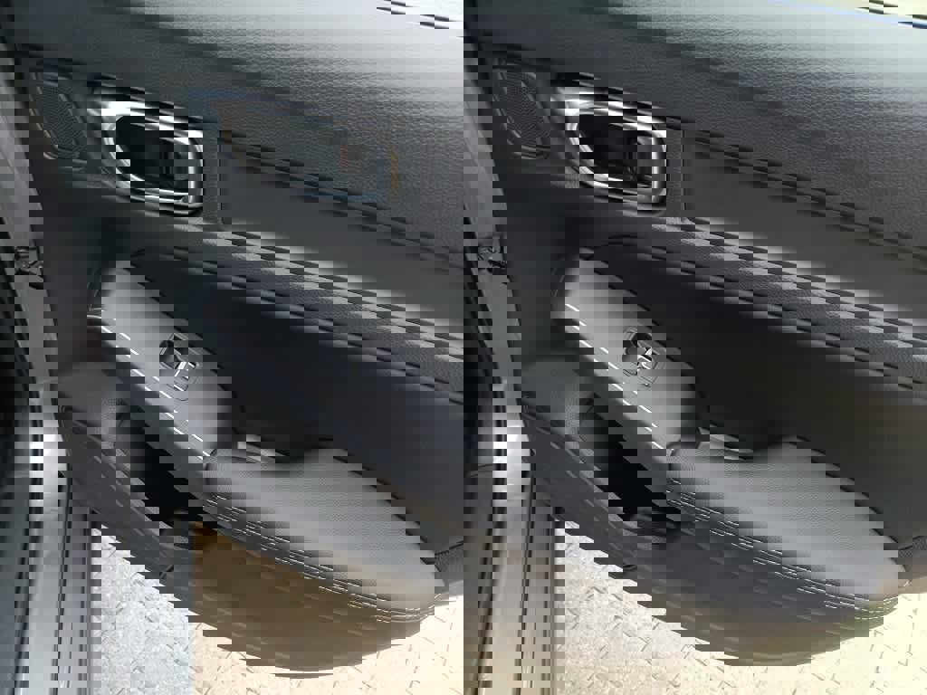 Used 2025 Acura Integra A-Spec image 28