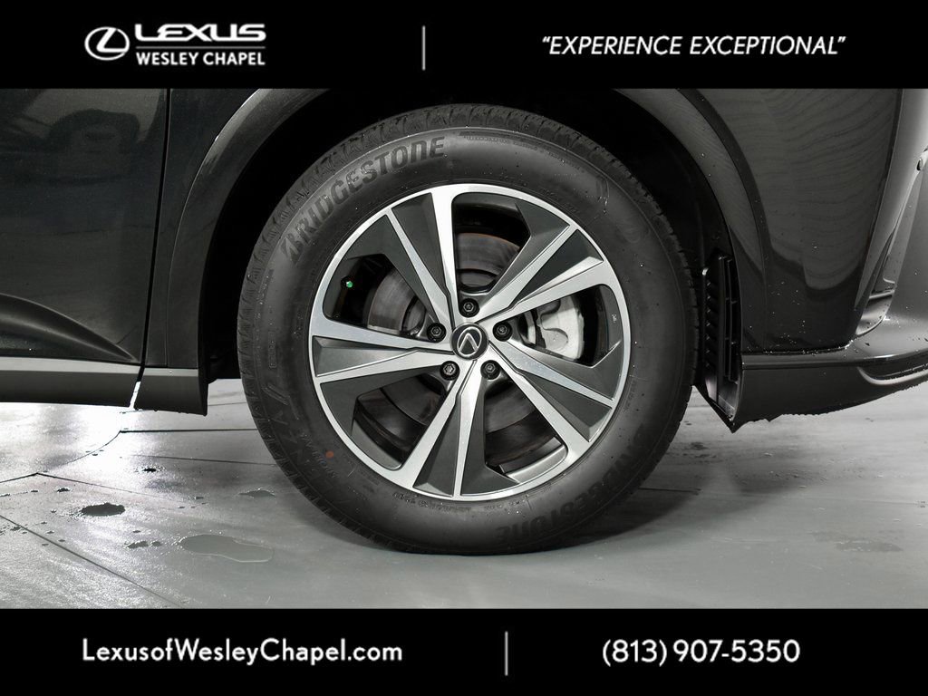 Used 2025 Lexus RX 350 Premium image 5