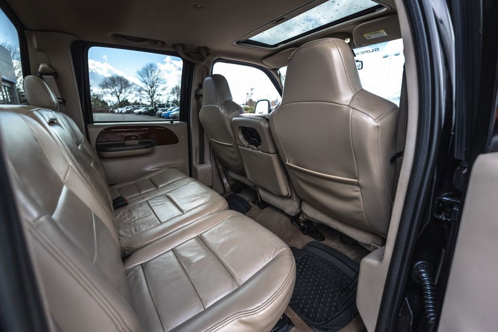 Used 2004 Ford F250 Lariat image 35