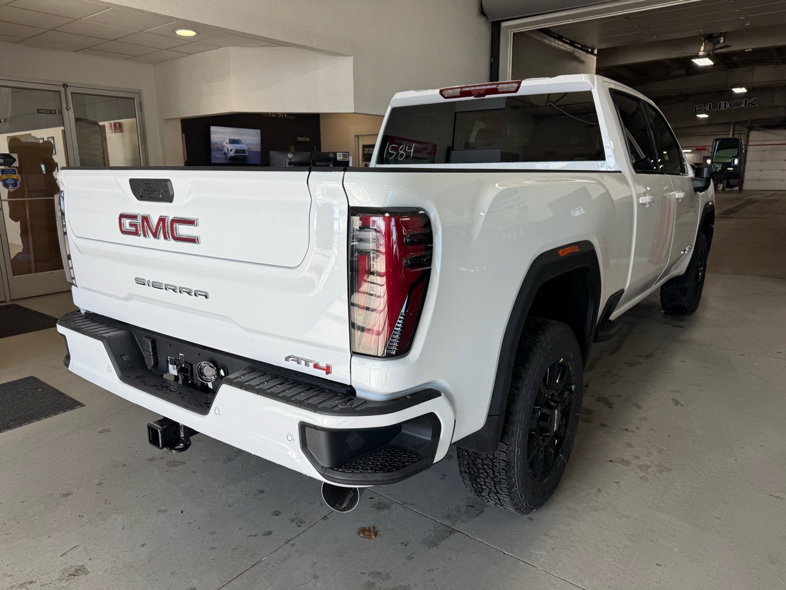 New 2026 GMC Sierra 2500 AT4 w/ AT4 Premium Plus Package image 5