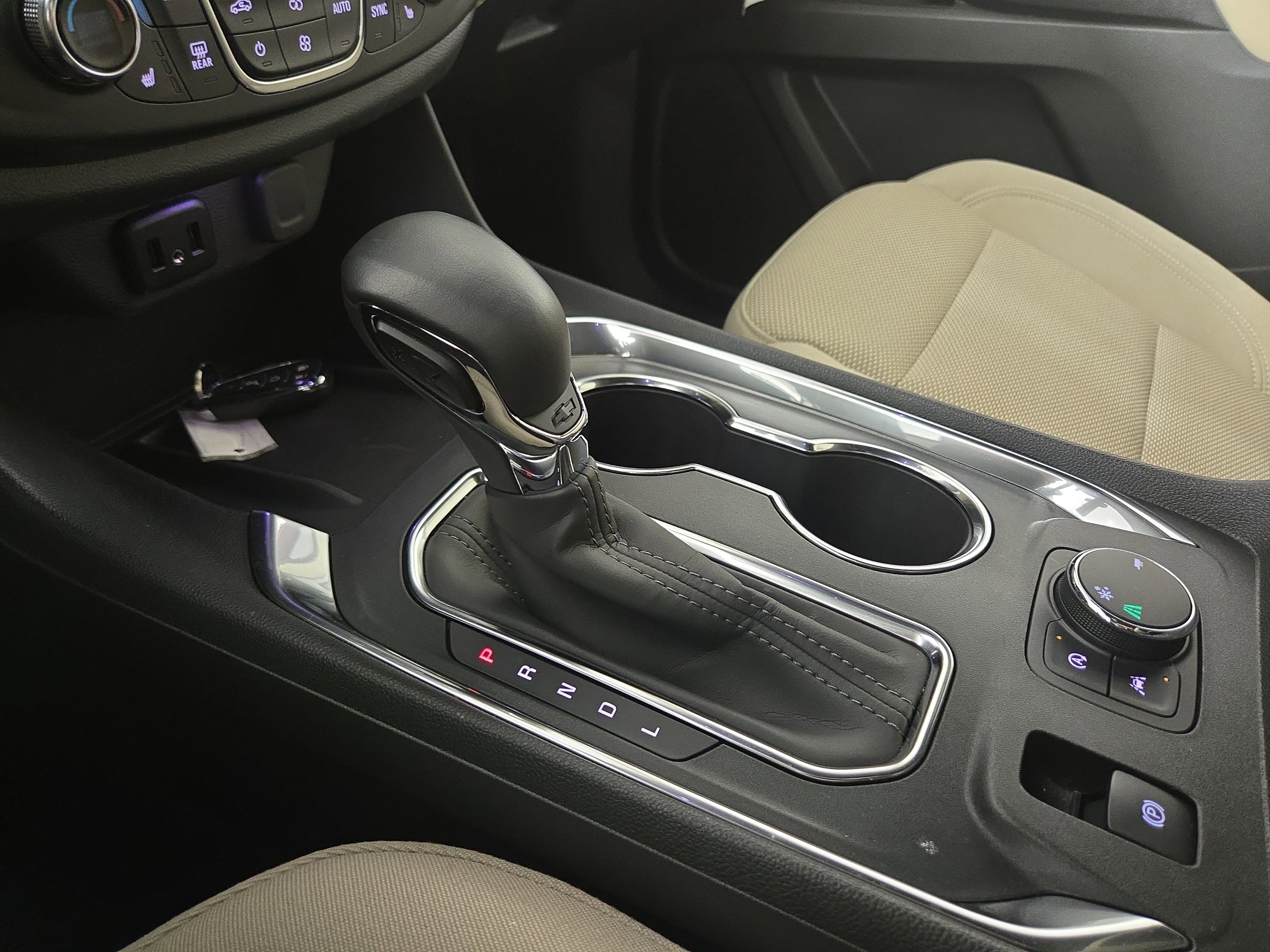 Certified 2023 Chevrolet Traverse LT image 24