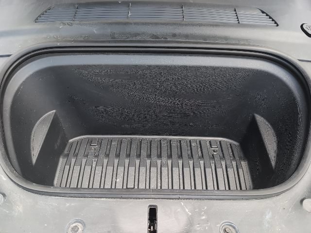 Used 2022 Tesla Model Y Long Range AWD/4WD image 21