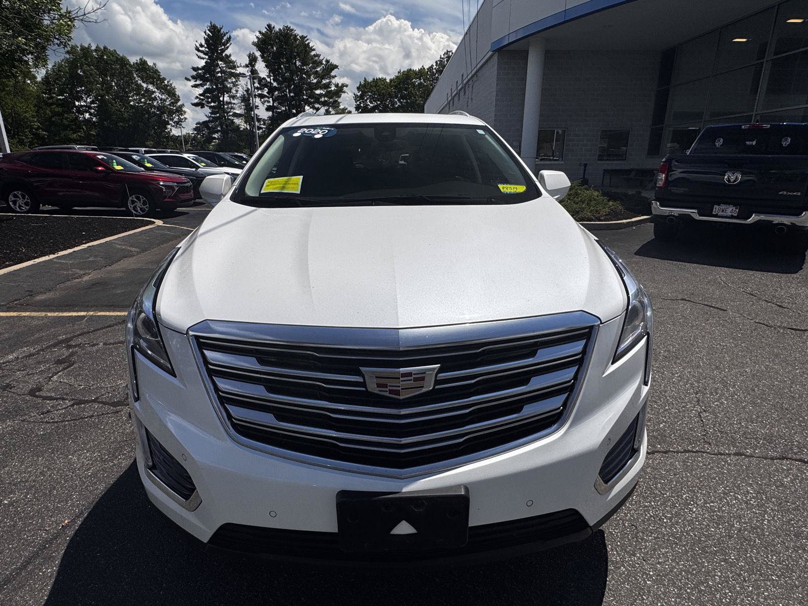 Certified 2019 Cadillac XT5 Luxury AWD/4WD image 2