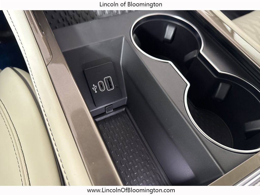 New 2026 Lincoln Nautilus Black Label w/ Jet Appearance Package image 47