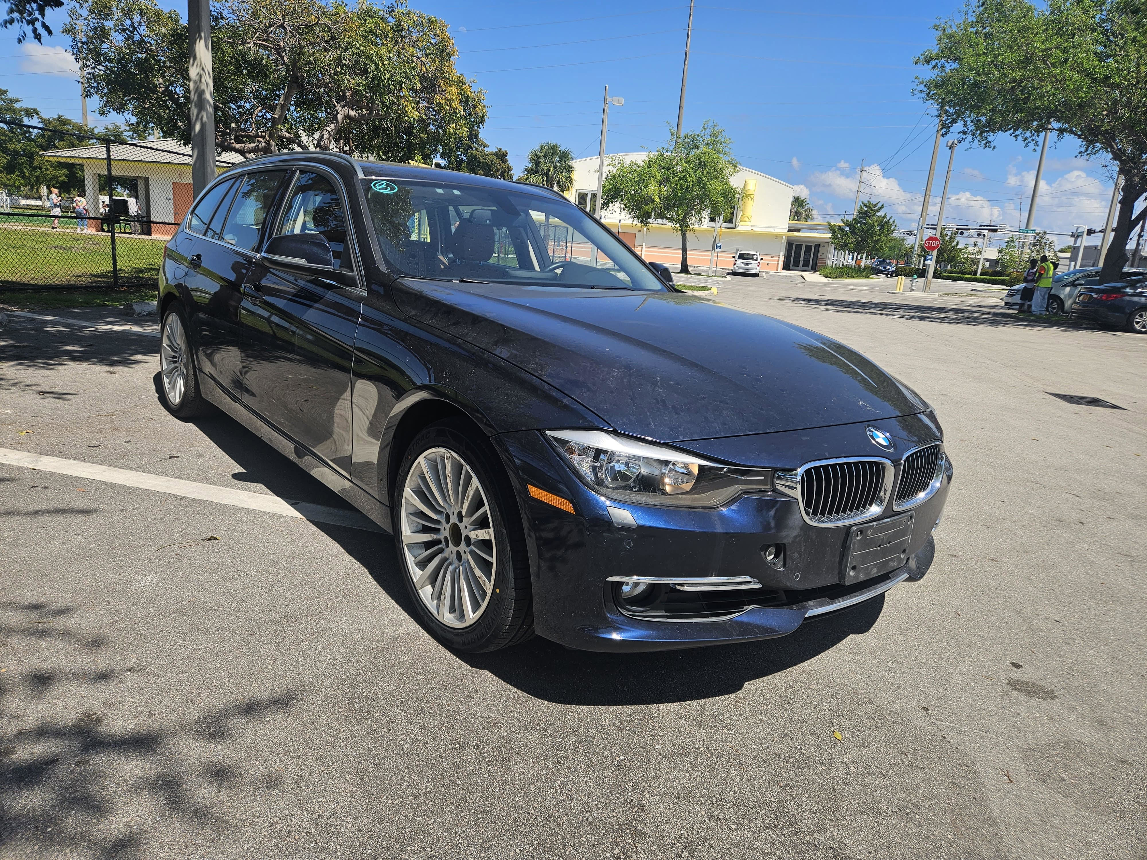 Used 2015 BMW 328i xDrive Wagon image 20