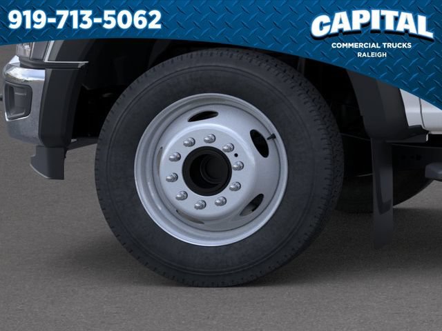New 2026 Ford F550 2WD Regular Cab Super Duty image 19