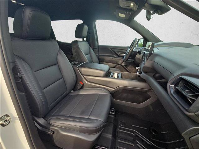 Used 2024 Chevrolet Silverado EV W/T AWD/4WD image 21