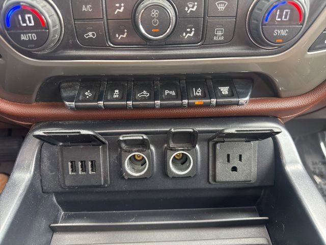 Used 2015 Chevrolet Silverado 2500 High Country AWD/4WD image 13