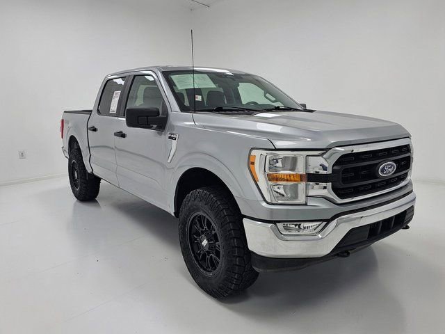Used 2022 Ford F150 XLT image 3