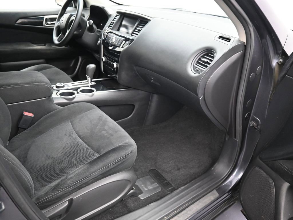 Used 2013 Nissan Pathfinder S image 20