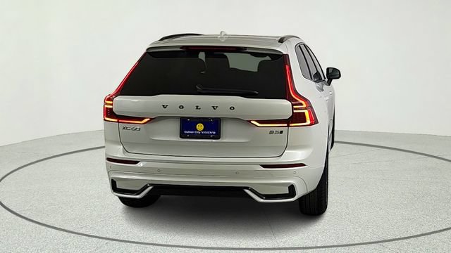 Used 2026 Volvo XC60 B5 Core AWD/4WD image 6