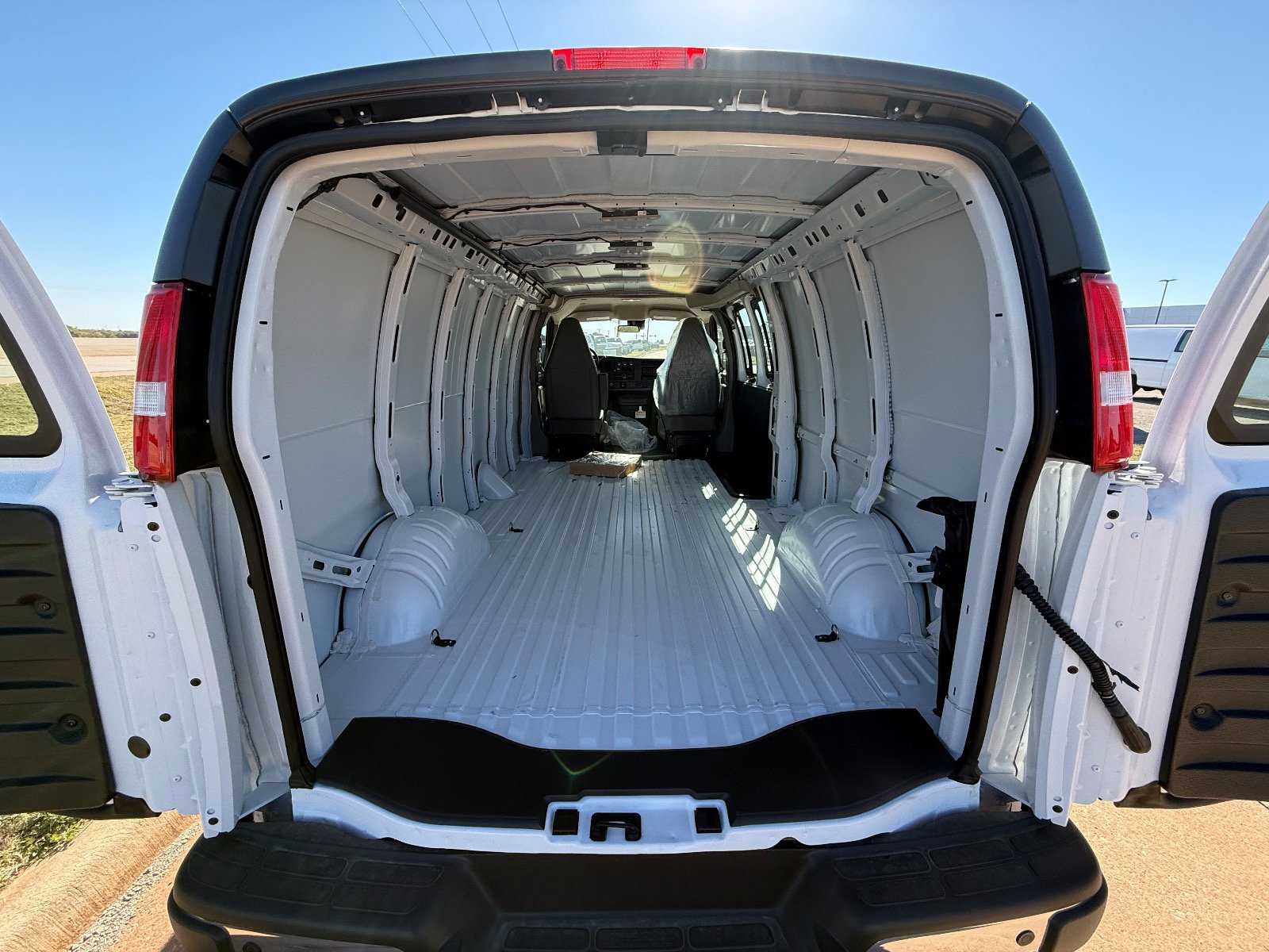 New 2025 GMC Savana 2500 Extended w/ Driver Convenience Package image 13