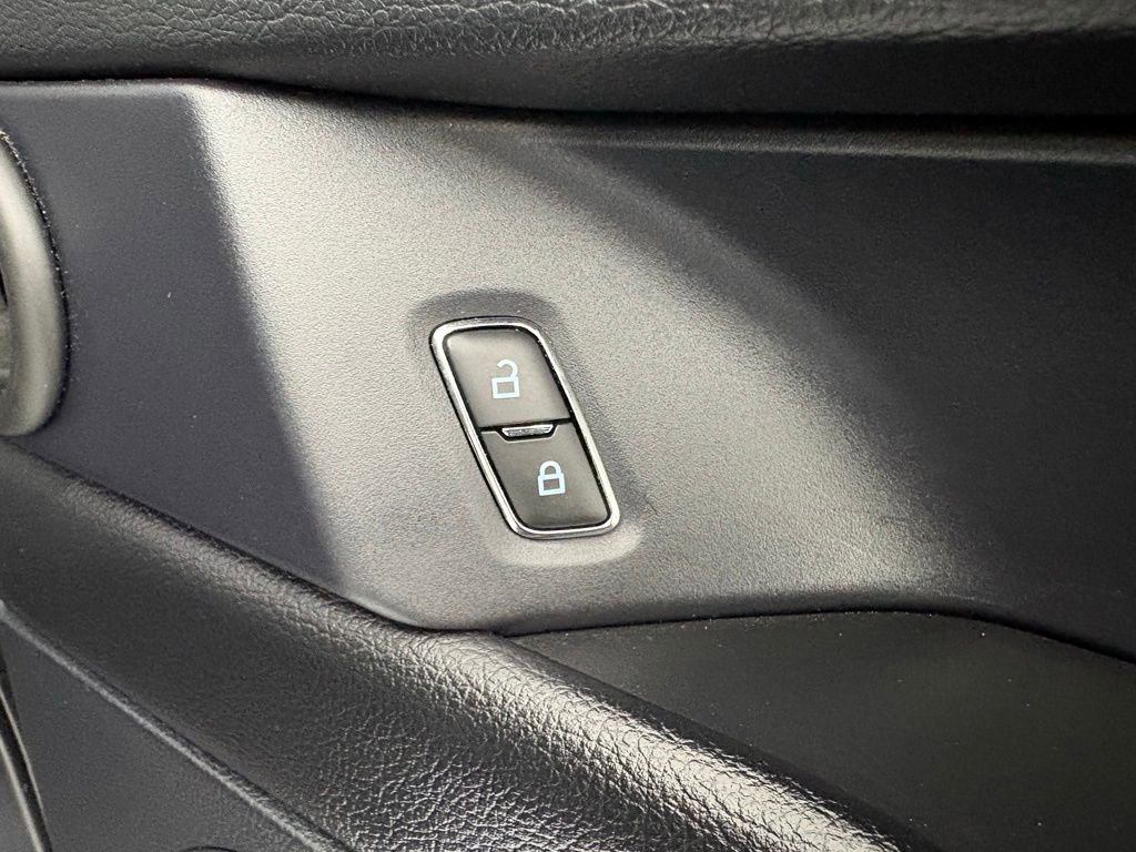 Used 2020 Ford Expedition XLT w/ Equipment Group 202A RWD image 42