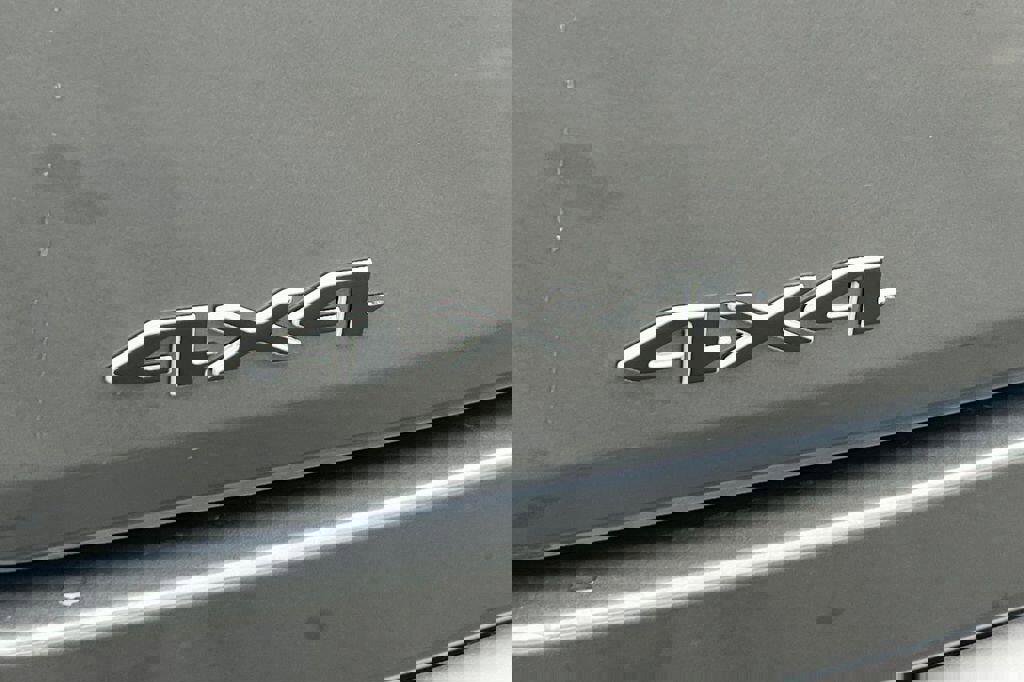 New 2026 Jeep Grand Wagoneer Summit w/ Premium Group III image 28