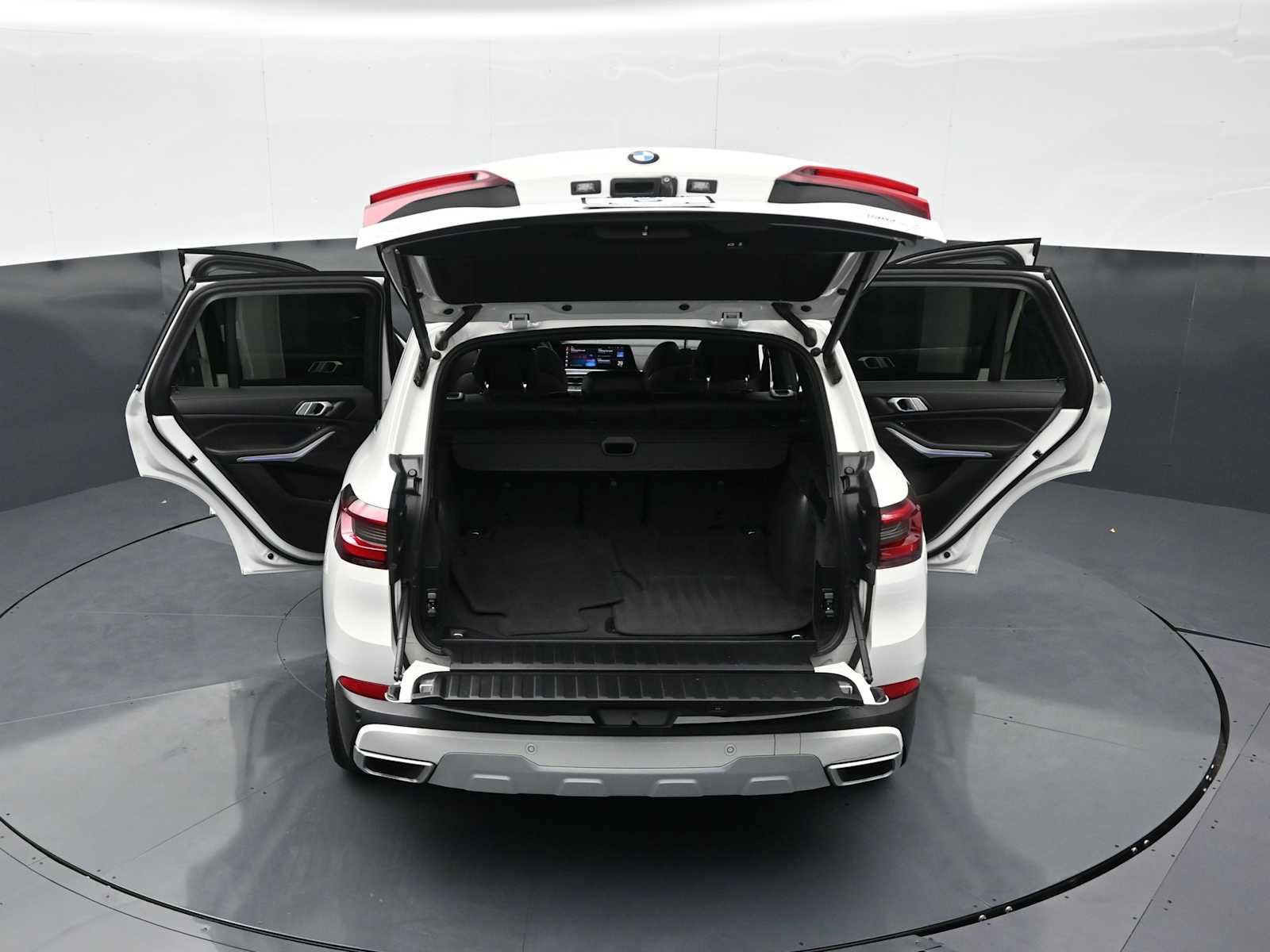 Used 2022 BMW X5 sDrive40i w/ Premium Package RWD image 34