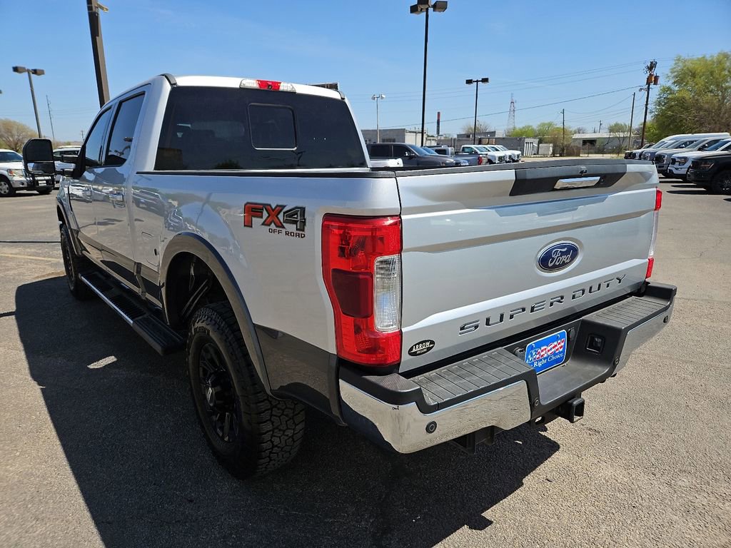 Used 2018 Ford F250 Lariat w/ Lariat Value Package image 8
