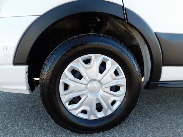 Used 2023 Ford Transit 350 XLT image 10