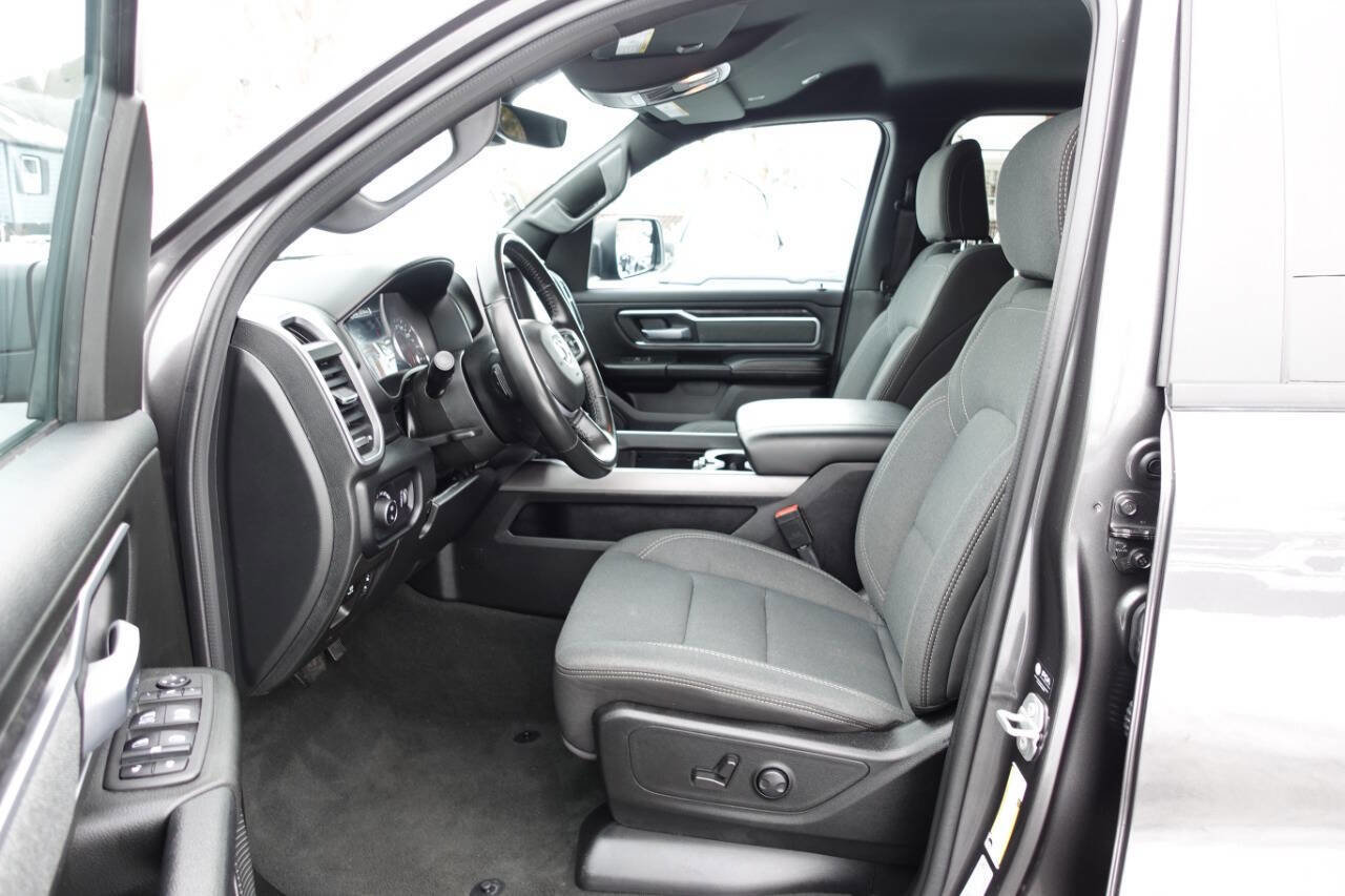 Used 2022 RAM 1500 Big Horn AWD/4WD image 18