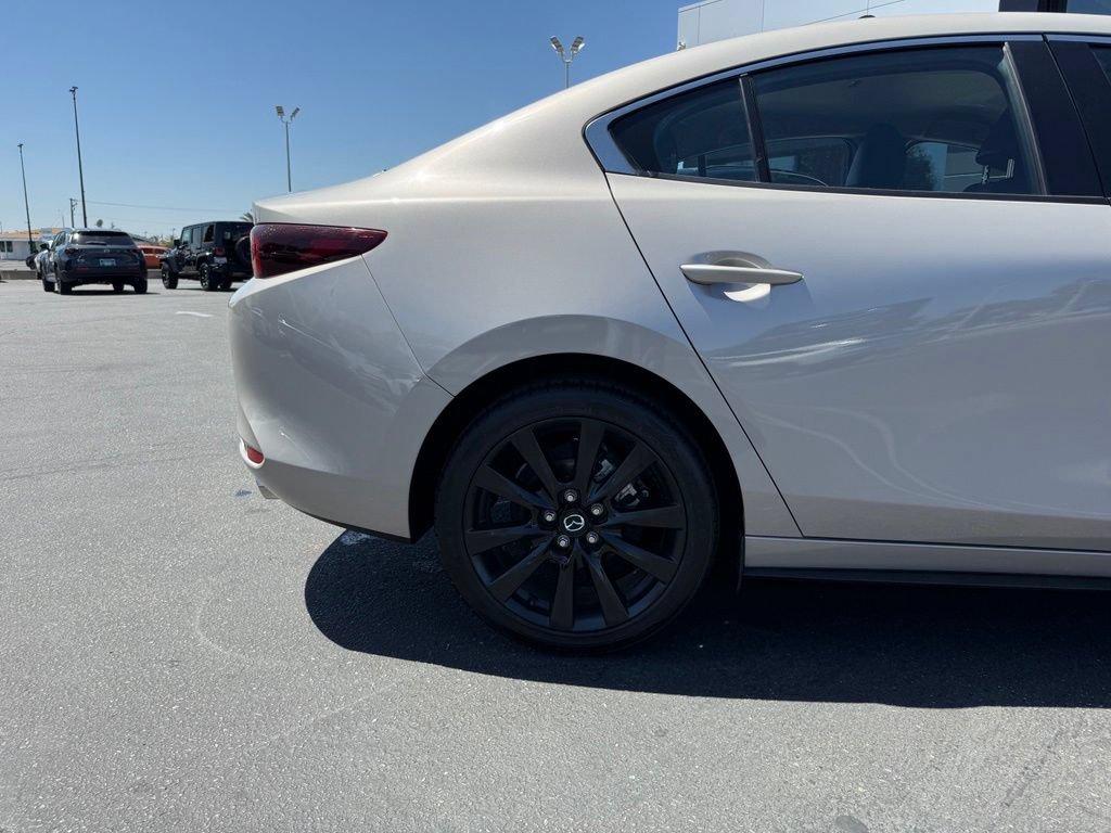 Certified 2025 MAZDA MAZDA3 s FWD image 13