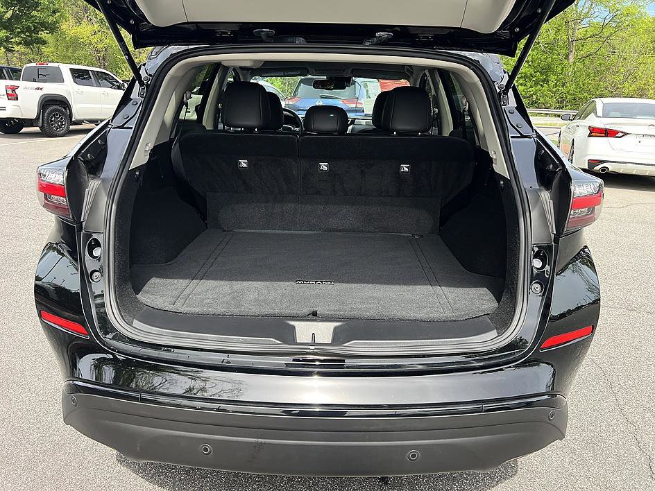 Certified 2024 Nissan Murano SV w/ SV Midnight Edition Package image 15
