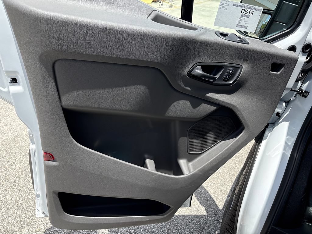 New 2026 Ford Transit 250 148 Medium Roof RWD image 15