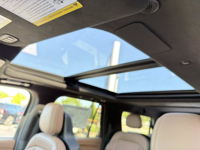 New 2026 Lincoln Navigator L Black Label AWD/4WD image 31