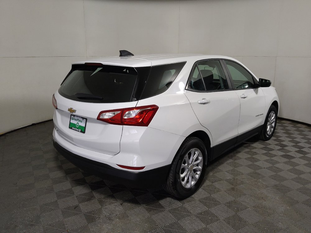 Used 2021 Chevrolet Equinox LS FWD image 9