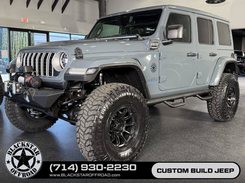 Used 2025 Jeep Wrangler Unlimited Sahara w/ Safety Group AWD/4WD image 13