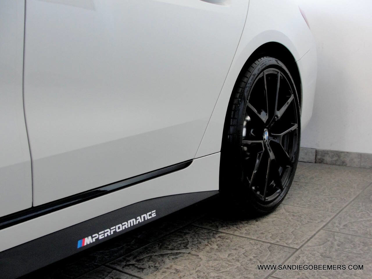 Used 2022 BMW M440i xDrive Gran Coupe M440i xDrive GC M PERF+RED M B w/ Shadowloine Package image 8