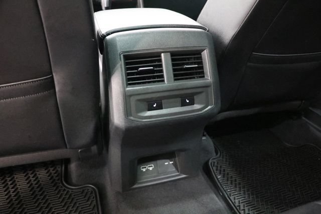 Used 2020 Volkswagen Atlas Cross Sport SEL Premium w/ Cross Sport MDO Package AWD/4WD image 36