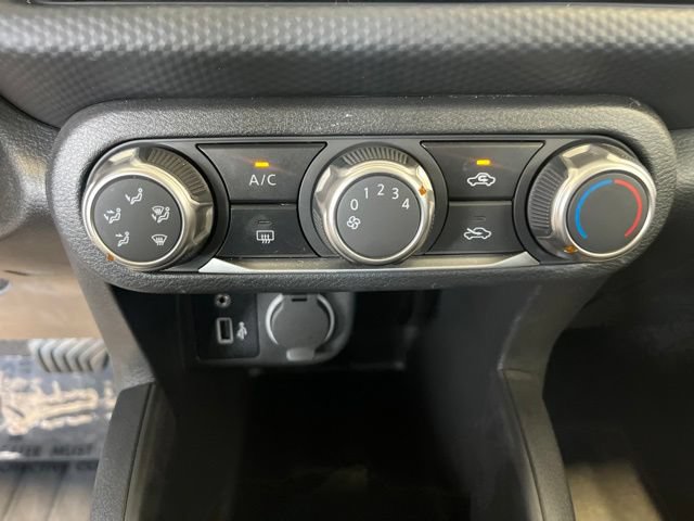 Used 2025 Nissan Kicks Play S FWD image 15