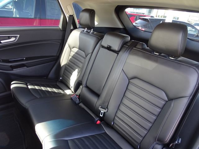 Used 2020 Ford Edge SEL w/ Convenience Package AWD/4WD image 9