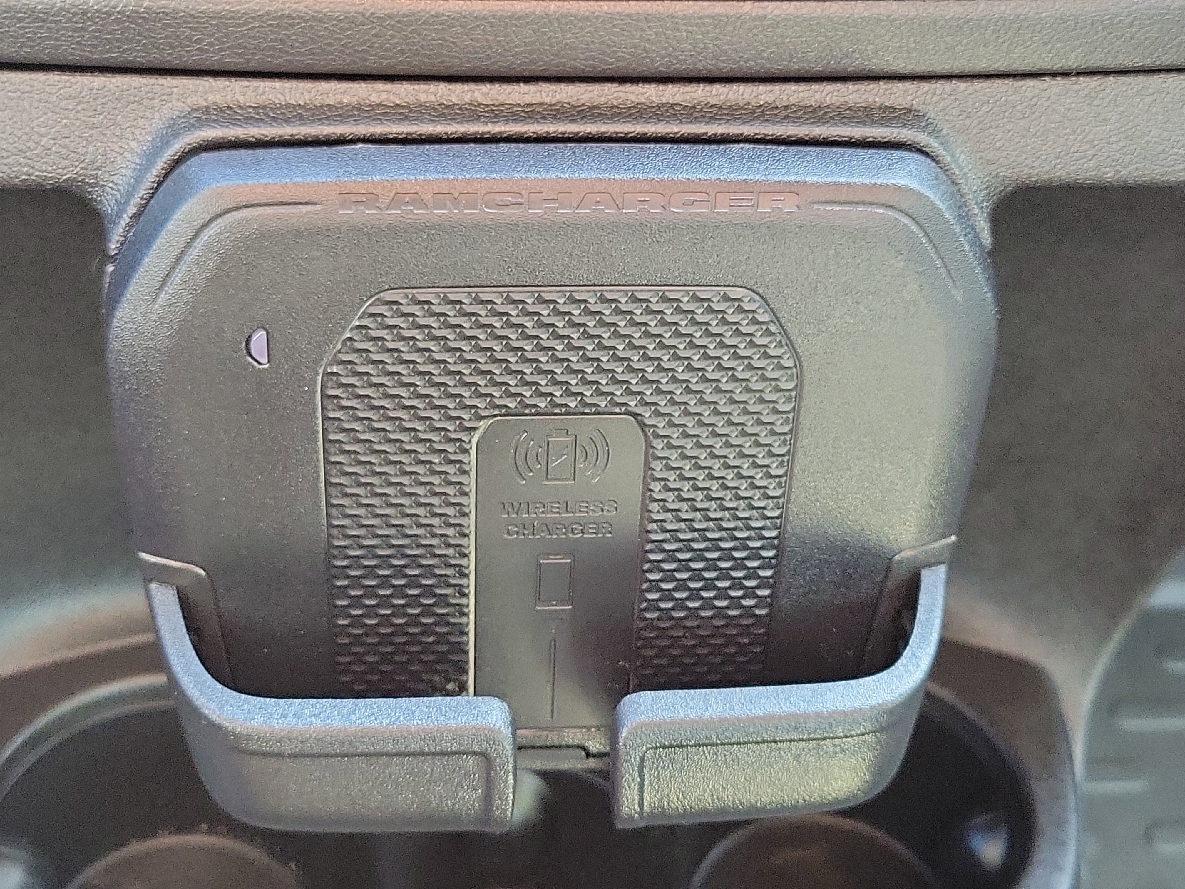 Used 2024 RAM ProMaster 3500 w/ Delivery Van Package image 18