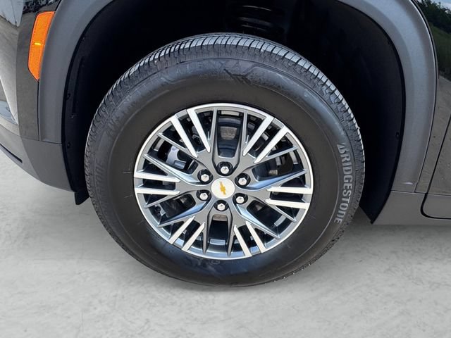 Used 2026 Chevrolet Traverse LT w/ Driver Confidence Package FWD image 23